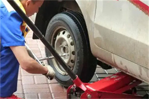 郊区附近拖车24小时服务热线电话