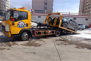 郊区救援拖车费用怎么算